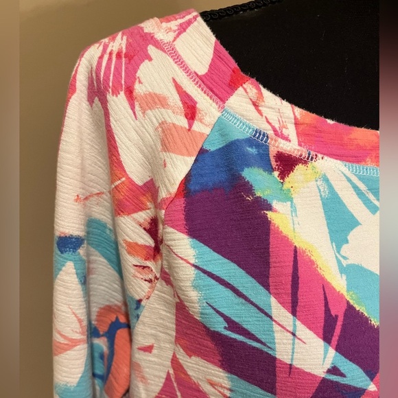 TALBOTS UPF 50+ SLUB TERRY COLORFUL FLORAL SWEATSHIRT, size XL - Picture 6 of 7